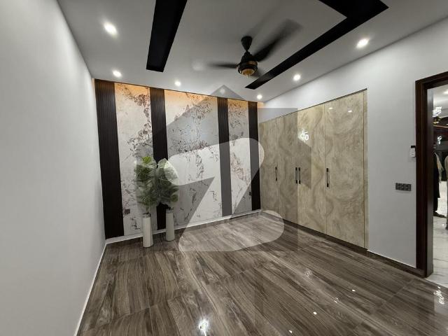 5 Marla Luxury House For Sale In Bismillah Housing Scheme