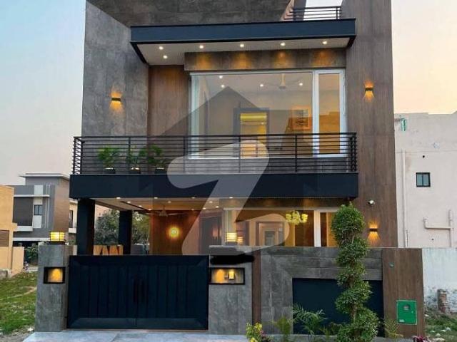 5 Marla Luxury House For Sale In Park View City Lahore
