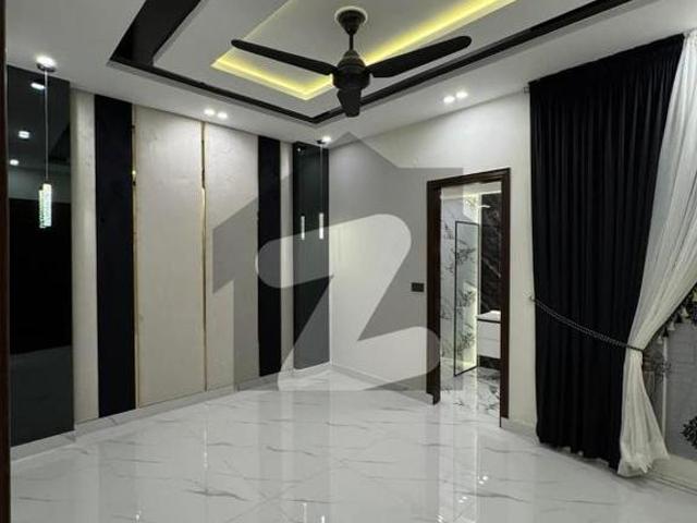 5 Marla Luxury House For Sale In Park View City Lahore Park View City