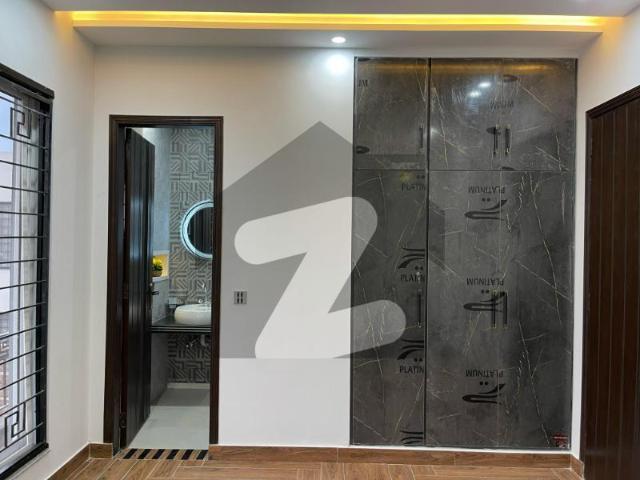 5 Marla Luxury House For Sale In ParkView City Lahore Park View City