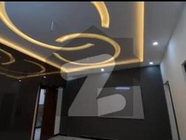 10 Marla Luxury House For Rent University Town
