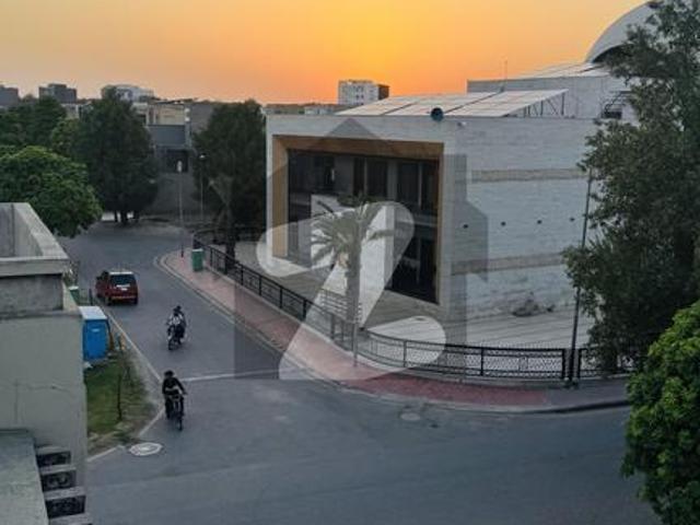 5 Marla Like Brand New House For Sale in Sector D Bahria Town Lahore. Bahria Town Block AA