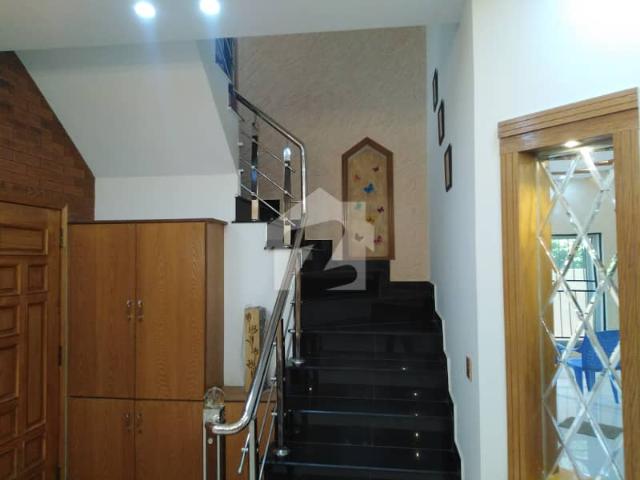 5 Marla Like New OutClass House For Rent In AA Block Sector D Bahria Town