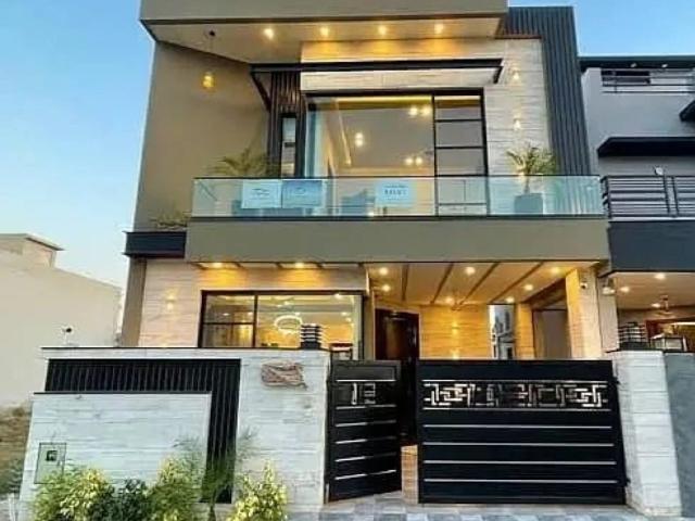 5 Marla Like New House Available For Sale In Bahria Town Lahore Bahria Town ID 98480
