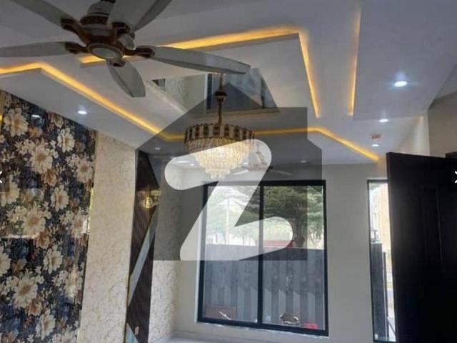 5 Marla Like New House Available For Rent In DHA 11 Rahbar Phase 2