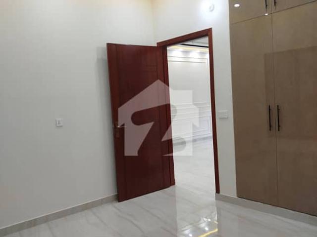 5 Marla Like New House With Gas Available For Rent In Bahria Town Lahore