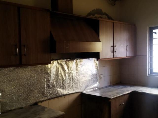 5 Marla Lower portion for Rent