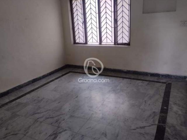 5 Marla Lower portion for Rent