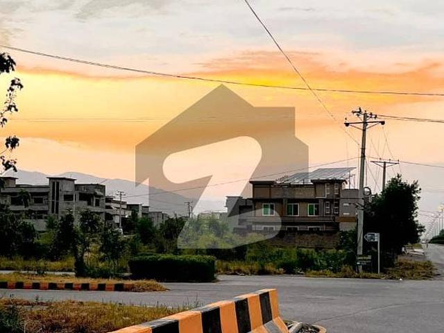 5 Marla Plot Available For Sale In RMT Zone 1