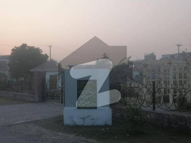 5 Marla Plot C4 Block FDA City