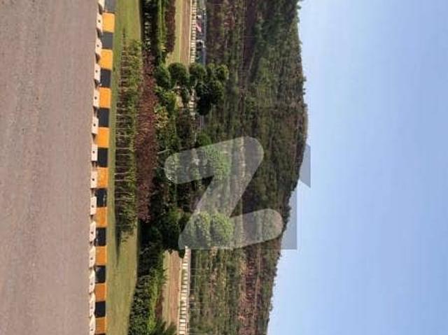 5 marla plot for sale