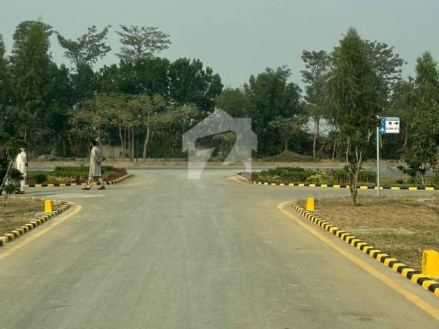 5 Marla Plot For Sale At 75ft Road