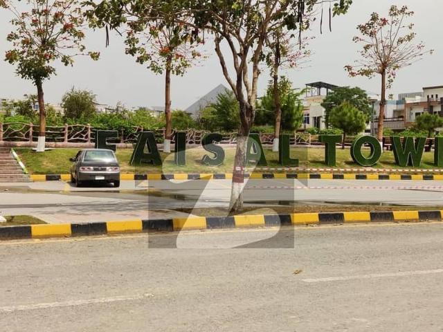 5 marla plot for sale in c block ft