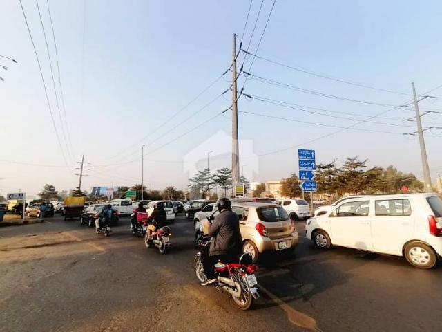 5 marla plot for sale in block s