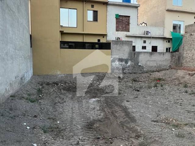 5 Marla Plot for Sale in Overseas Block, Park View City Lahore