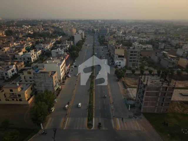 5 Marla Plot For Sale In Overseas Block, Park View City Lahore