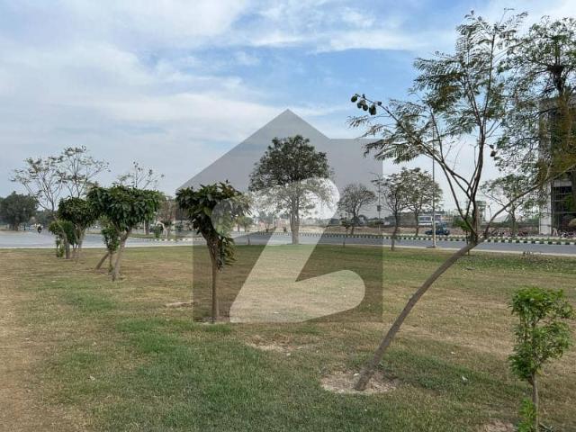 5 Marla Plot For Sale In Lake City Sector M 7B
