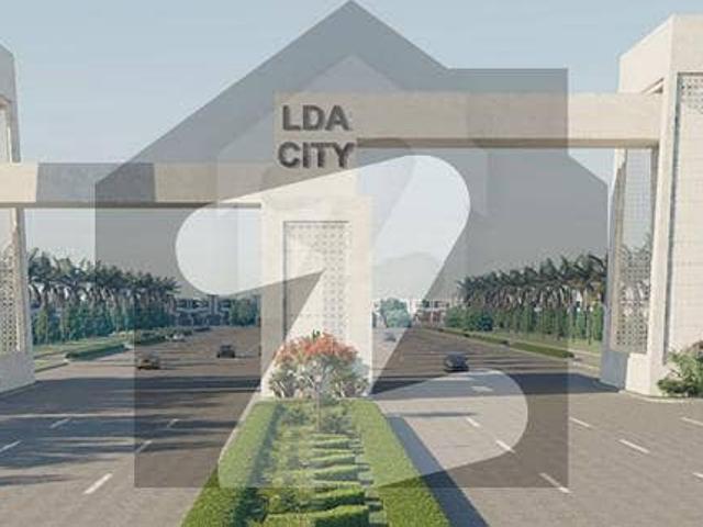 5 Marla Plot For Sale In LDA City Block CC At 75 Feet Road