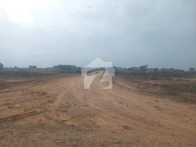 5 Marla Plot For Sale In Mumtaz City Neelam Block Islamabad