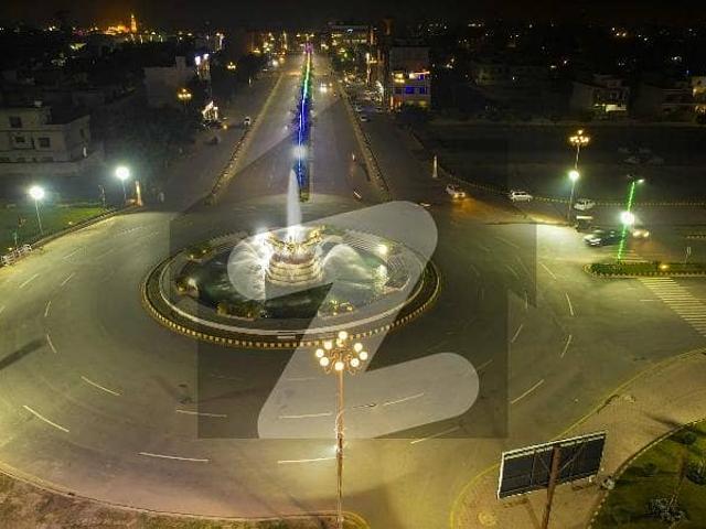 5 Marla Plot For Sale In Super Prime Location in Crystal Block very Near To Park