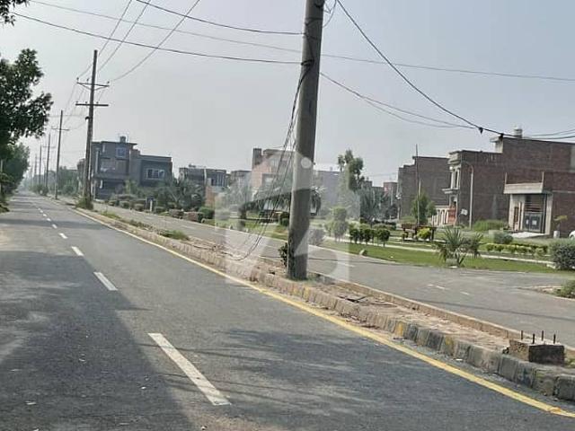 5 Marla Plot For Sale SMD Home Near Eden Orchard Sargodha Road