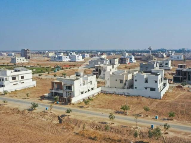 5 marla plot file for sale in dha quetta