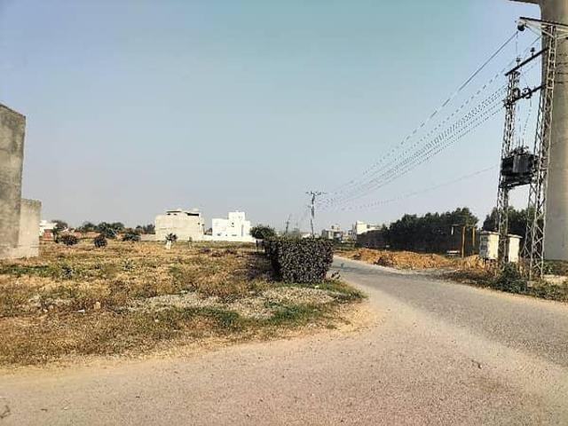 5 marla plot in e block for sale in Pakistan | Clasf real estate
