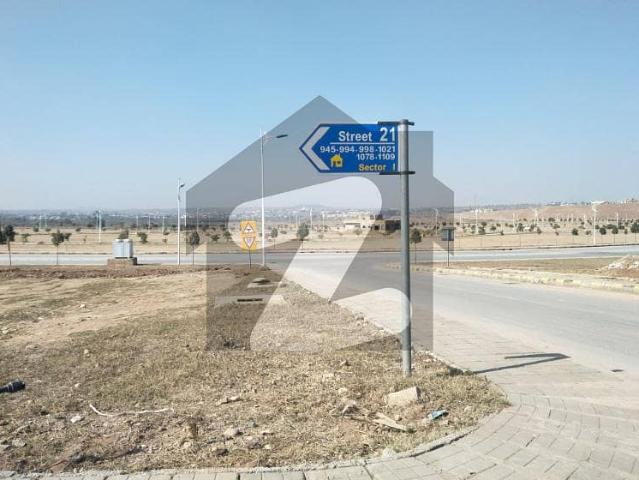 5 Marla Possession Able Plot | PU Paid | Level Ready For Construction | Ideal Location In I Block Bahria Town Phase 8