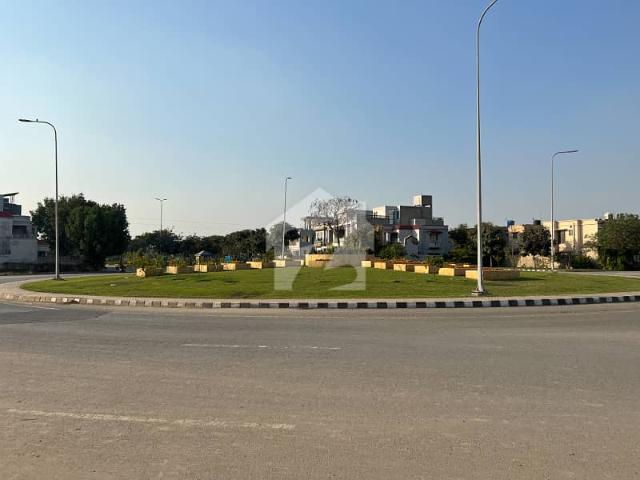 5 Marla Possession Plot Near To Masjid Lake City
