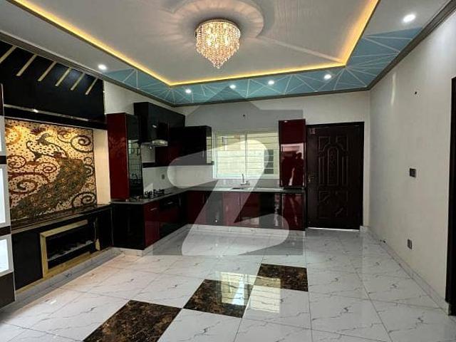 5 Marla Renovated House Urgent For Sale In Investor Rate