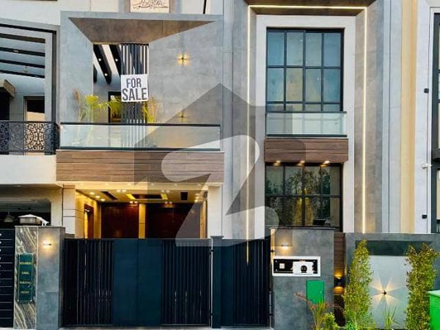 5 Marla Residential House For Sale In BB Block, Nearby Commercial Market, School, Mosque and Health Care Canter