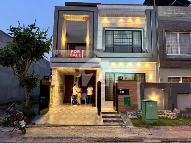 5 Marla Residential House For Sale In Jinnah Block, Nearby Commercial Market, School, Mosque and Health Care Canter
