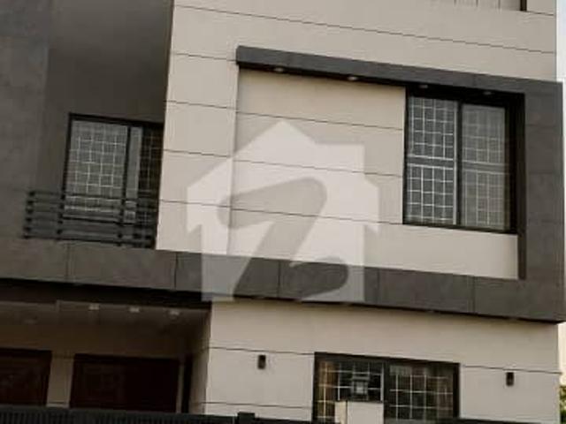 5 Marla Residential House For Sale In Jinnah Block, Nearby Commercial Market, School, Mosque and Health Care Canter