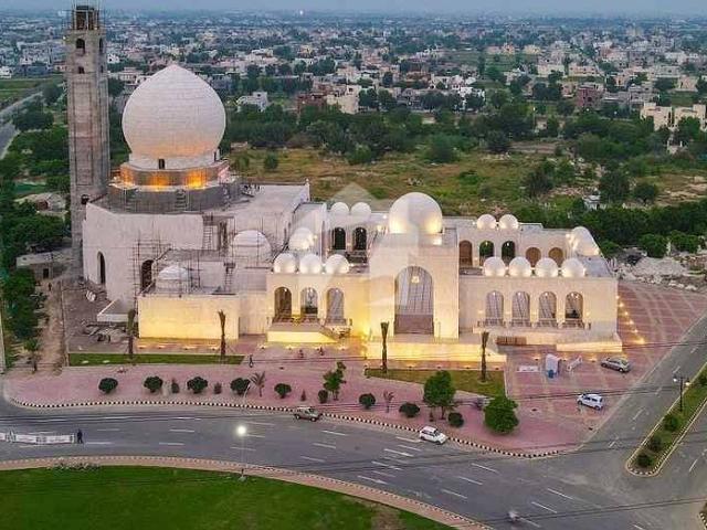 5 Marla Residential Plot Available for Sale In Lake City Lahore