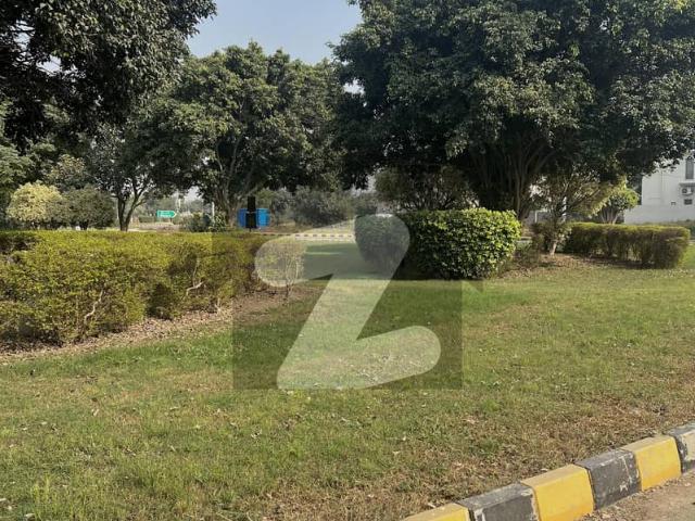 5 Marla Residential Plot For Sale In Bankers Avenue Cooperative Housing Society, Lahore