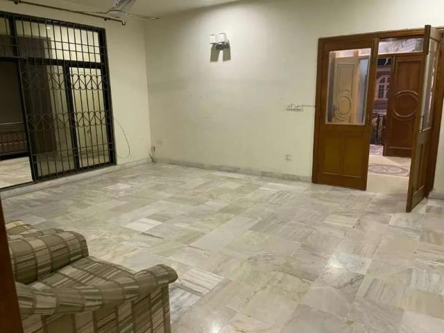 5 Marla Separate House available main cantt near Rahat Baker Lahore Cantt ID 57928