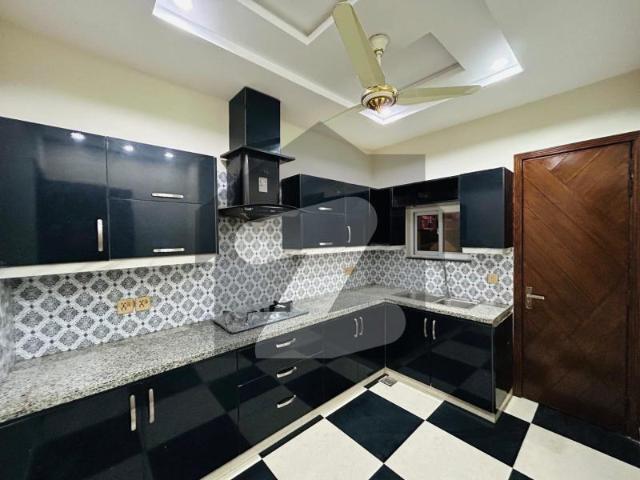 5 Marla Slightly Used House for Sale | Bank Loan Eligible | Prime Location | Central Park Housing Scheme Lahore Central Park Housing Scheme
