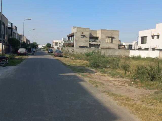 5 marla spanish and italian designed and fully lavishly built house in lahore paragon city id 76952