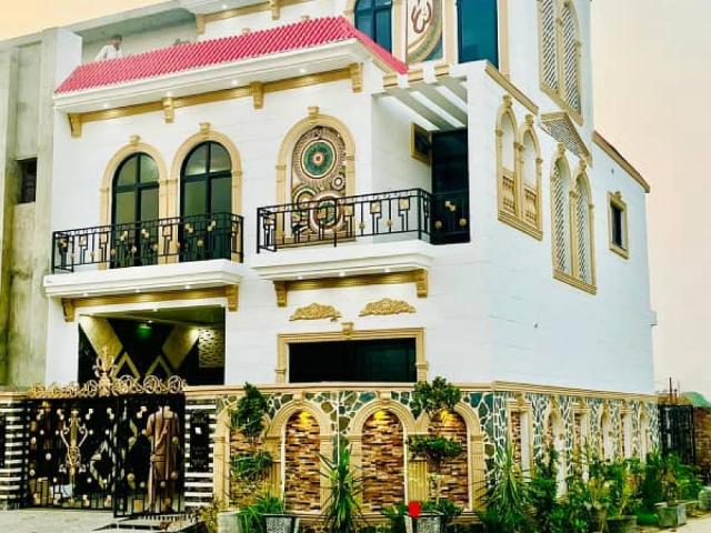 5 marla Spanish Design Brand New Luxury House available for Sale in Ce Lahore Central Park Housing Scheme ID 79708
