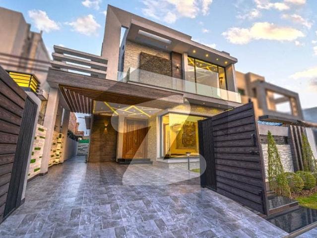 5 marla top class modern house for sale
