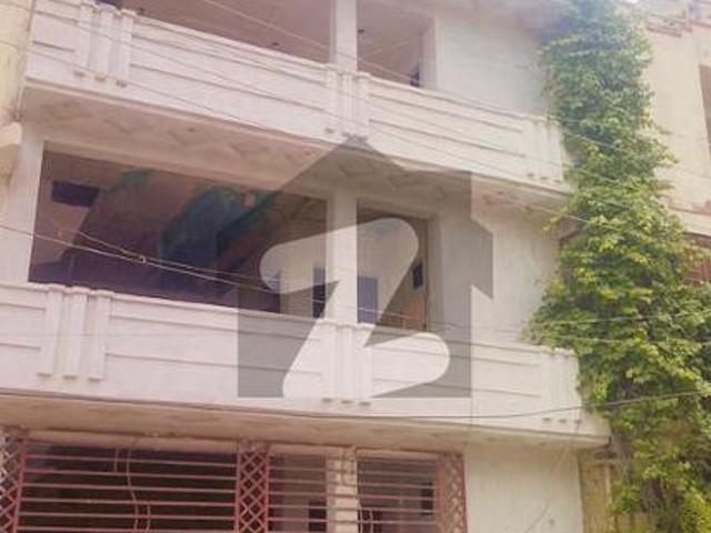5 Marla Triple Storey Structure House For Sale In Chattha Bakhtawar Chatha Bakhtawar