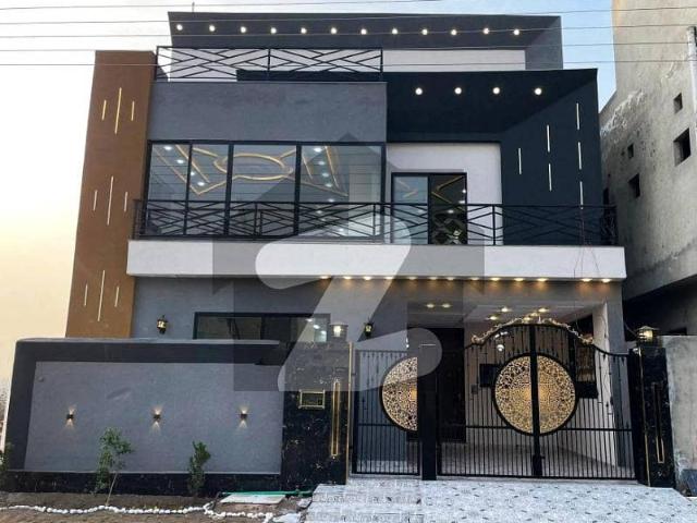 5 Marla Triple Storey House For Sale In Buch Villas Multan