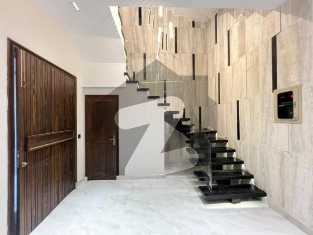 5 Marla Ultra Modern Designer House Near to Lake City Mall & Mosque For Sale in Lake City Sector M 6