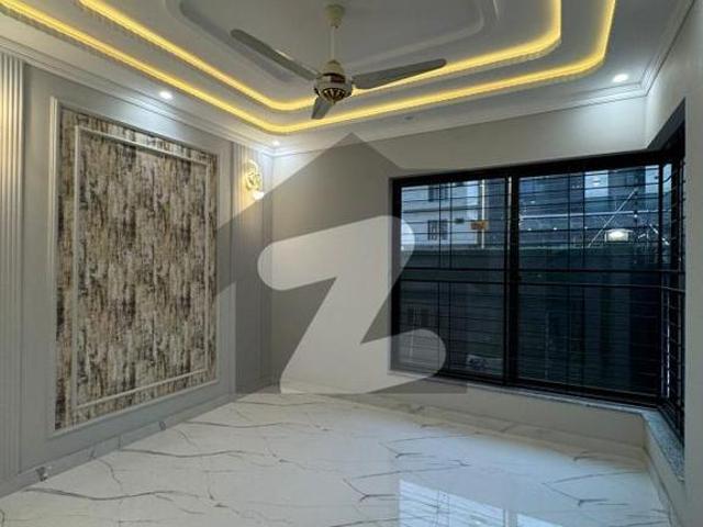 5 Marla Ultra Modern House For Sale Central Park Block A1