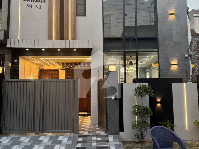 5 Marla Ultra Modern House For Sale In Central Park Housing Society Lahore