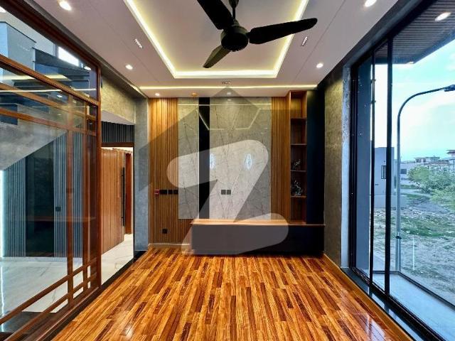 5 Marla Ultra Modern Luxury Bungalow For Rent At Prime Location In Dha Lahore DHA 9 Town