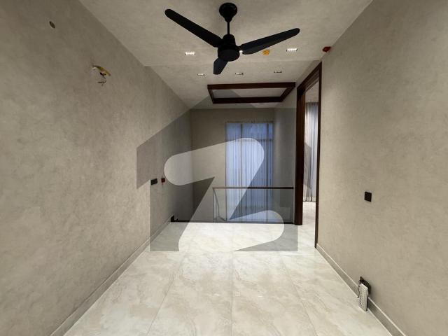 5 marla ultra modren house for sale_dha 9 town dha 9 town block b