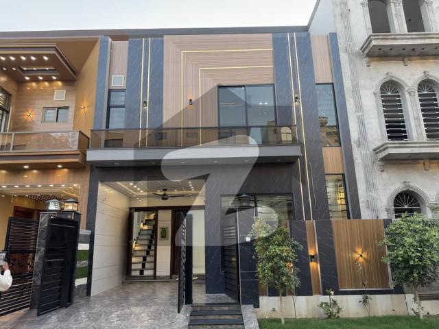 5 Marla Ultra Modren luxury House