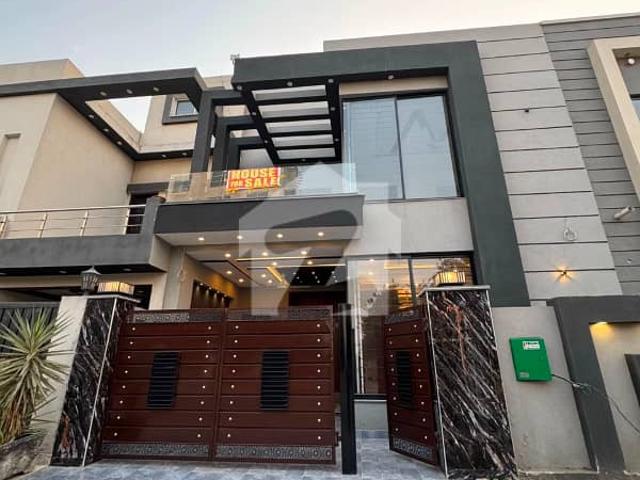 5 Marla Ultra Luxury House Modern Design For Sale In Bahria Orchard