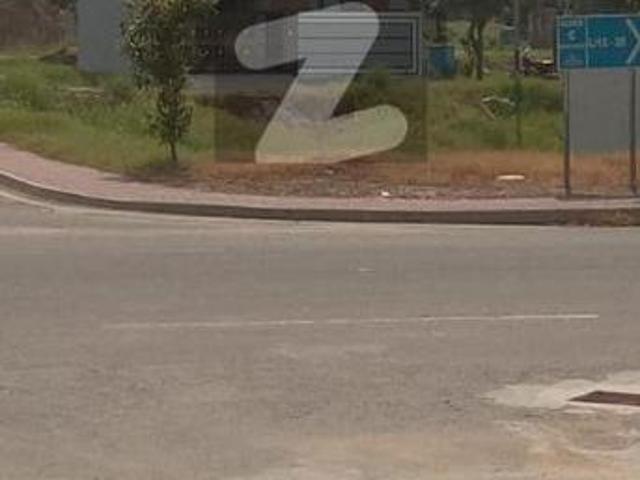 5 Marla Un Furnished House For Rent Contact On Whataap The Numbers New Metro City